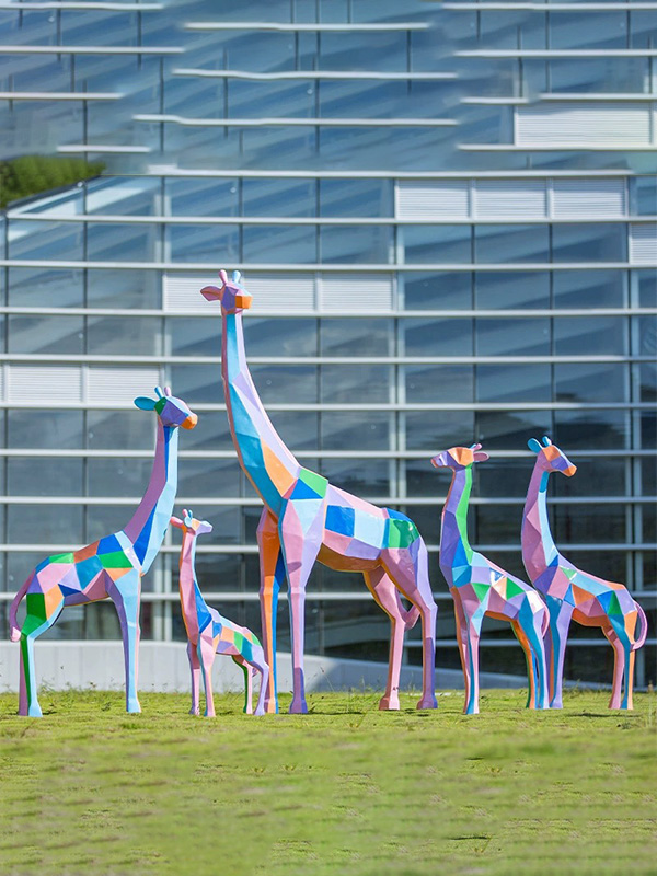 Sculptures d'animaux peintes en coupe transversale en fibre de verre personnalisées