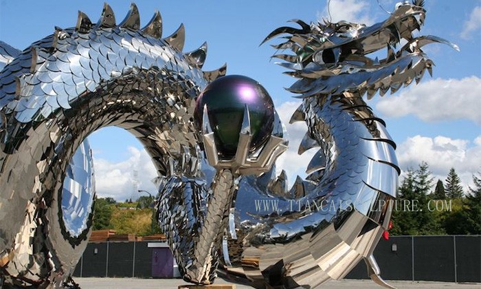 Dragon and Phoenix Sculpture